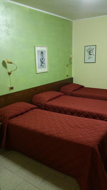 Hotel 5 Vie Almenno San Salvatore Værelse billede
