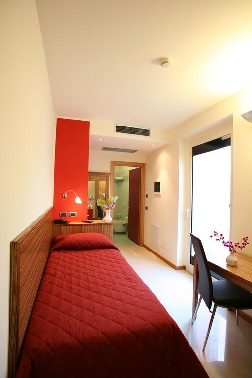 Hotel 5 Vie Almenno San Salvatore Værelse billede